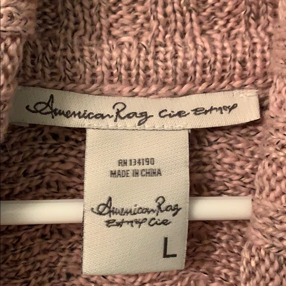 sweater - Picture 2 of 3